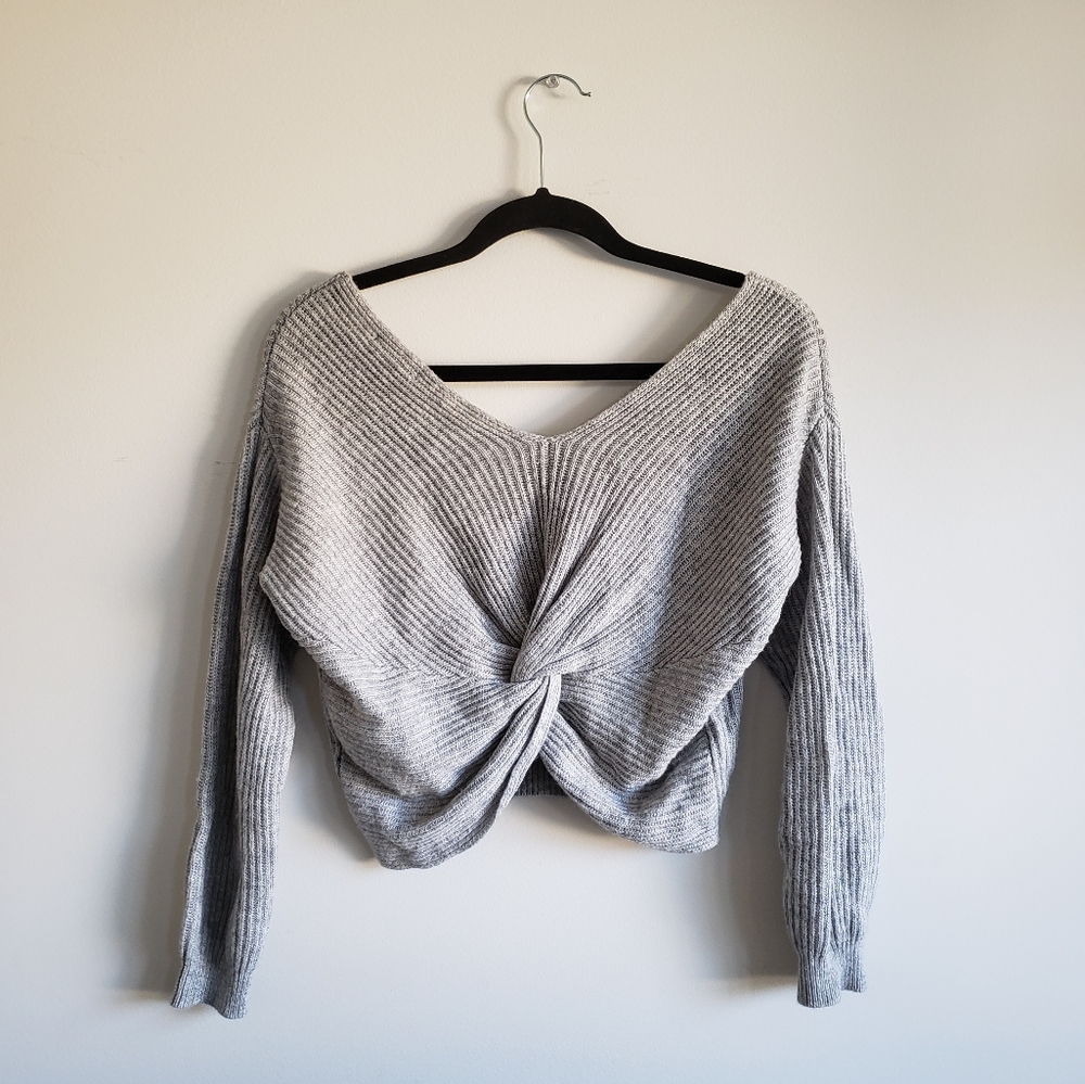 Dynamite: Cropped Grey Knit Sweater (Size S)